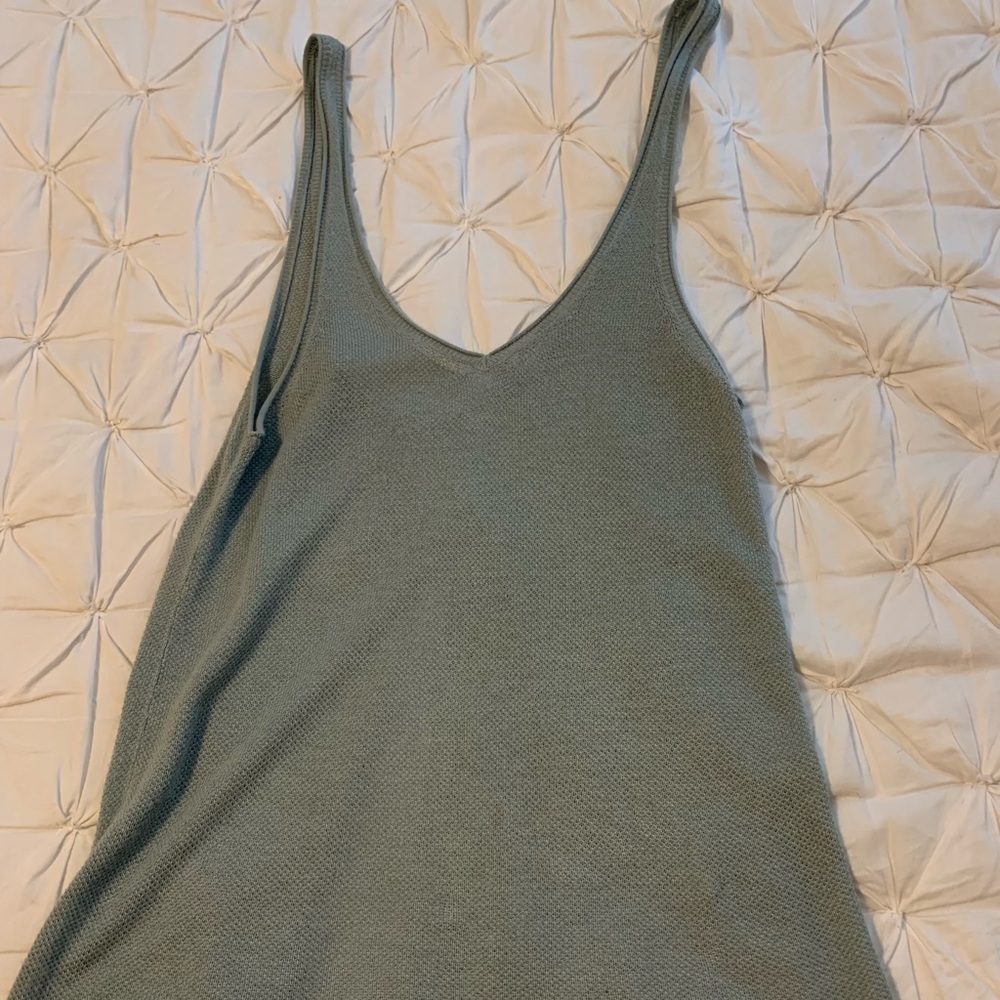 Tie in the back lululemon tank